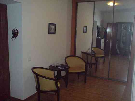 Продаж Квартира 1-кімнатна, 28/32 поверх на Гришка, 9 Киев