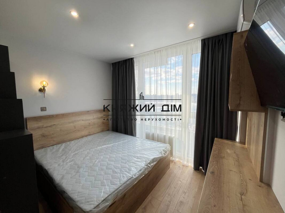 Оренда Квартира 1-кімнатна, 17/28 поверх на Днепровская Набережная ул. Киев - изображение 1