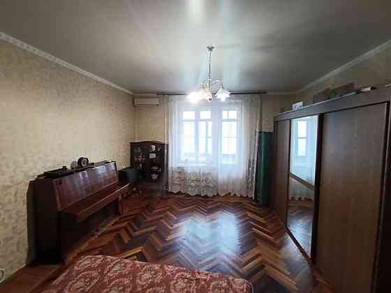 Продаж Квартира 1-кімнатна, 4/4 поверх на Лазаряна вул., 4 Дніпро