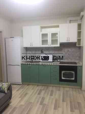 Оренда Квартира 1-кімнатна, 13/15 поверх на Салютная ул. Київ