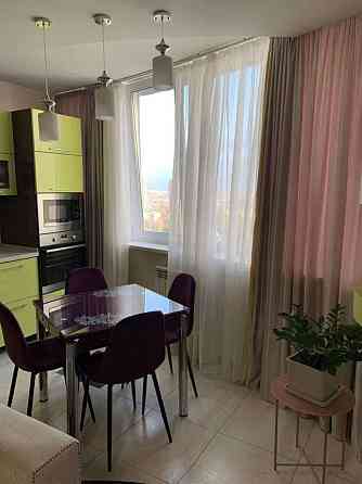 Оренда Квартира 1-кімнатна, 18/22 поверх на бул. Кольцова, 12 Киев