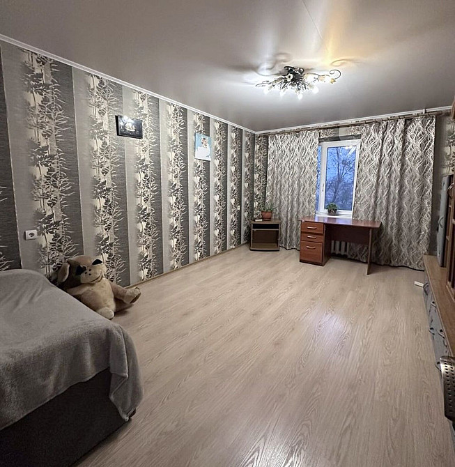 Продаж Квартира 3-кімнатна, 5/9 поверх на Каруны ул., 45 Дніпро - фото 1