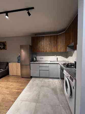 Оренда Квартира 1-кімнатна, 6/10 поверх на вул. Зелена Львів