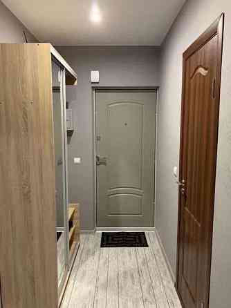 Оренда Квартира 1-кімнатна, 25/25 поверх на ул. Софии Русовой Київ