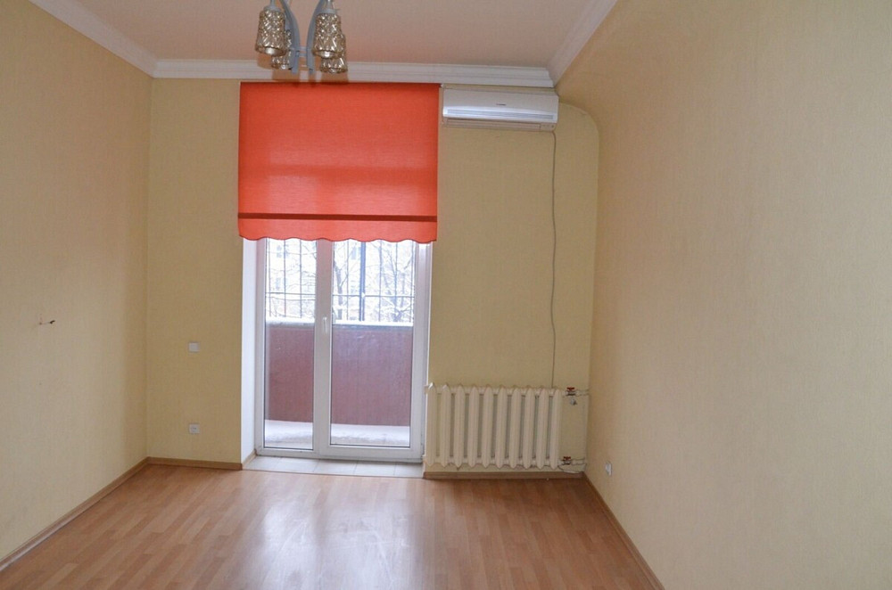 Продаж Квартира 3-кімнатна, 4/4 поверх на Рабочая ул., 172 Дніпро - фото 3