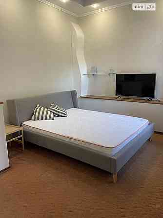 Оренда Квартира 1-кімнатна, 2/7 поверх на Михайла Коцюбинського, 2 Київ