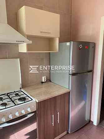 Продаж Квартира 2-кімнатна, 10/10 поверх на вул. Леси Украинки Київ