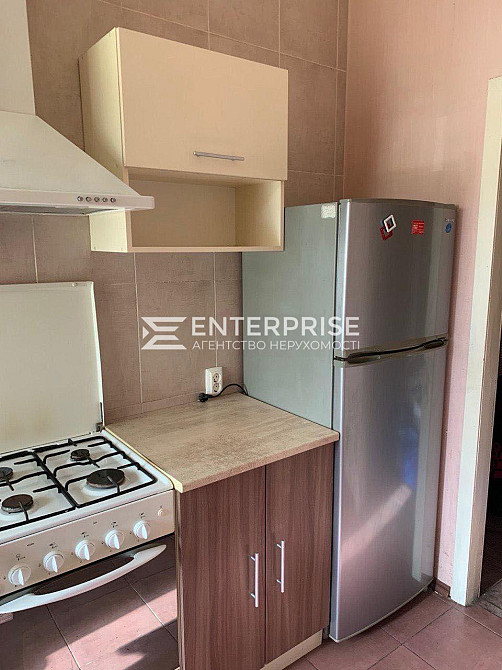 Продаж Квартира 2-кімнатна, 10/10 поверх на вул. Леси Украинки Kiev - photo 2