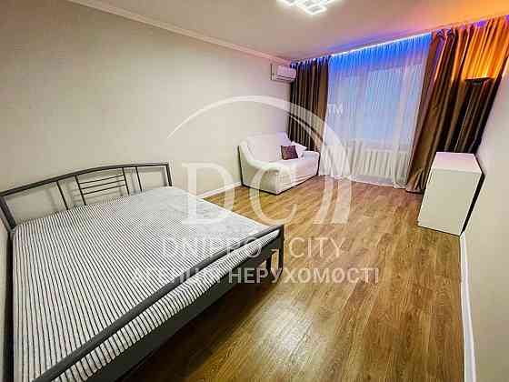 Оренда Квартира 1-кімнатна, 9/14 поверх на Князя Ярослава Мудрого вул., 18 Дніпро