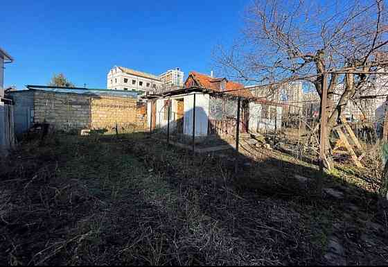 Продам  строение 70м2 фасадом на  М.Жукова в Червоном Хуторе. Limanka