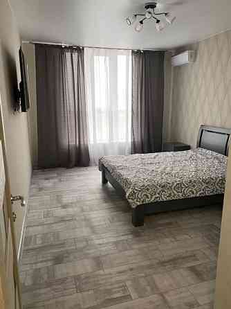 Оренда Квартира 1-кімнатна, 15/25 поверх на ул. Академика Заболотного, 15 Київ