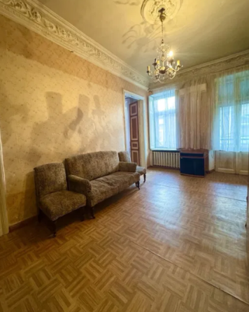 Продаж Квартира 3-кімнатна на ул. Малая Арнаутская, 9 Odessa