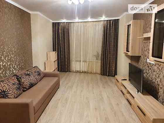 Оренда Квартира 2-кімнатна, 8/25 поверх на Днепровская набережная, 26б Київ