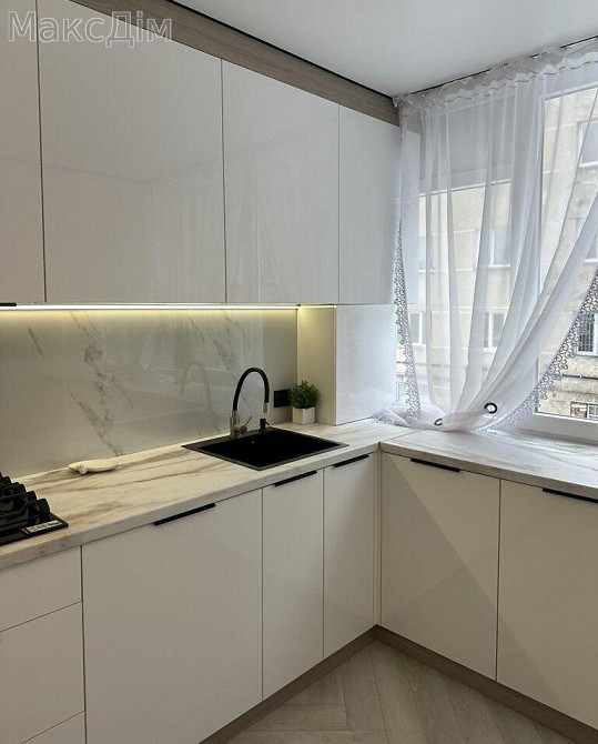 Продаж Квартира 3-кімнатна, 2/9 поверх на вул. Пирогова Тернопіль - фото 9