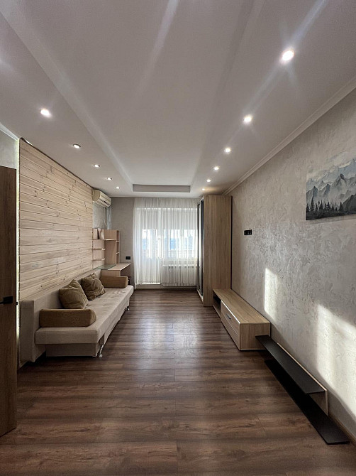 Продаж Квартира 1-кімнатна, 5/5 поверх на вул. Богоявленська Рівне - фото 2