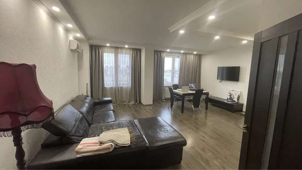 Оренда Квартира 1-кімнатна, 16/16 поверх на ул. Полтавская Київ - фото 1