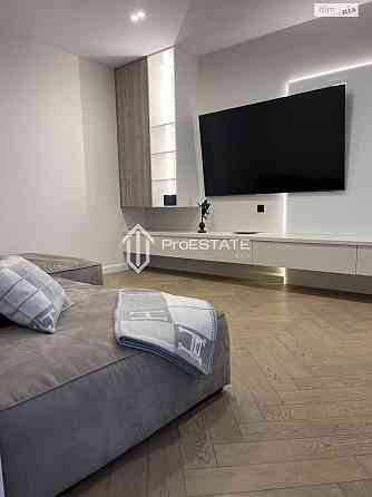 Продаж Квартира 2-кімнатна, 19/26 поверх на вул. Михайла Бойчука Киев