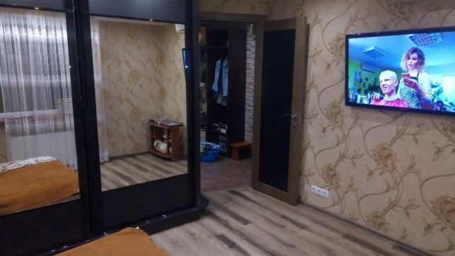 Двух комнатная квартира в районе Привоза. Одеса - фото 1