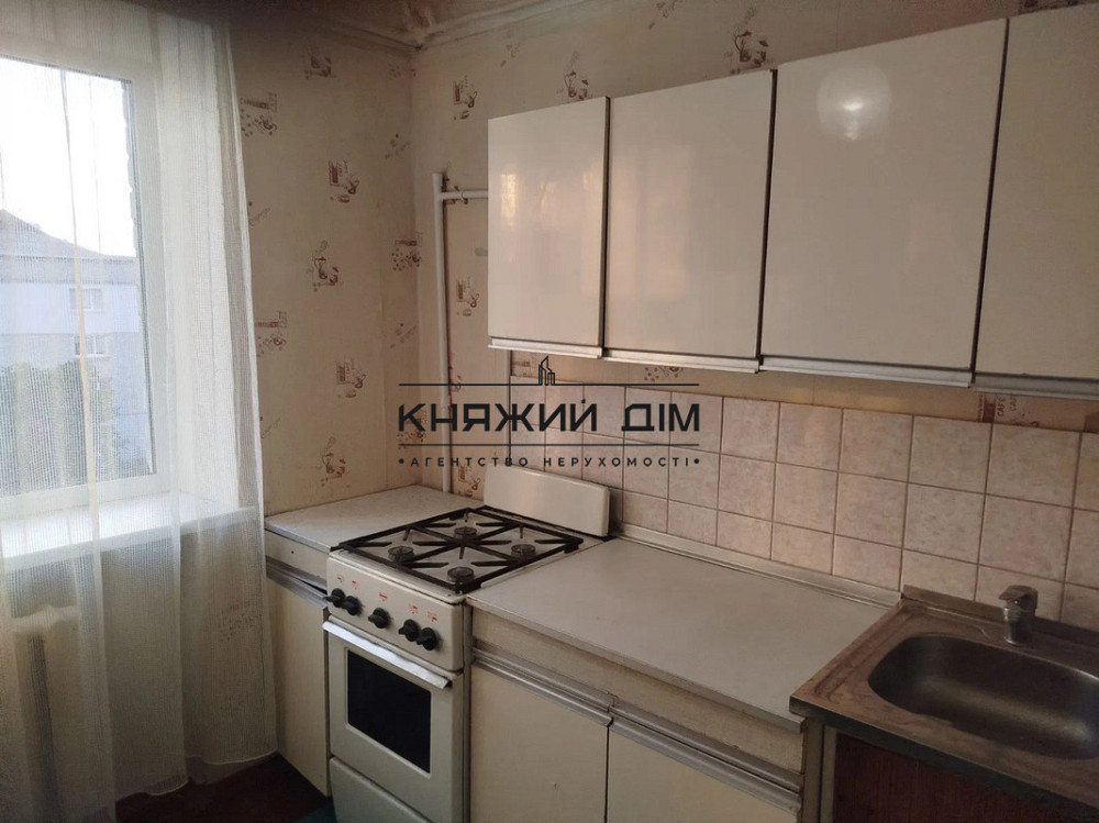 Оренда Квартира 1-кімнатна, 5/5 поверх на Ялтинская ул. Київ - фото 5