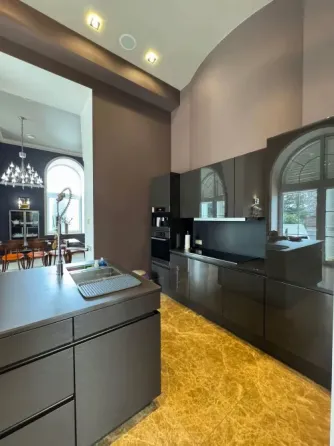 Продаж 2-поверховий Будинок з ділянкою 20 сот 501 кв.м 4 кімн. на Кордонний провулок Одеса