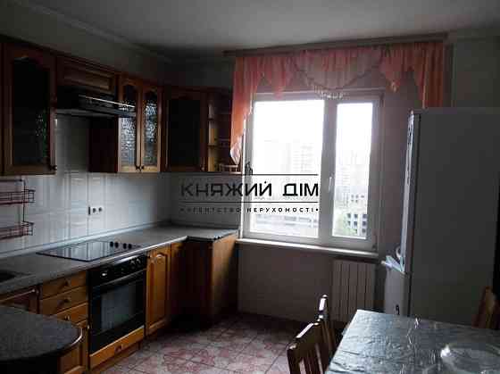 Продається 3-х ком., Дворівнева квартира, м. Харківська. № 21114448 Київ