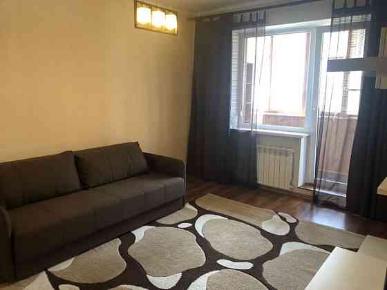 Оренда Квартира 2-кімнатна, 5/10 поверх на Руденко Ларисы ул. Kiev