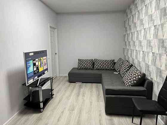 Продаж Квартира 2-кімнатна, 6/25 поверх на Ясинуватський вул., д. 10 Kiev