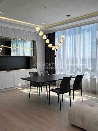 Продаж Квартира 2-кімнатна, 15/16 поверх на вул. Молочна Kharkiv