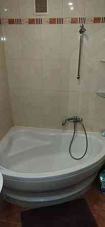 Оренда Квартира 1-кімнатна, 7/9 поверх на Бажана Николая просп., 7В Киев