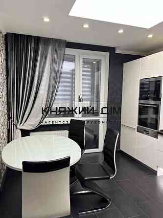 Продаж 3-х к.кв. на Позняках, по вул. Михайла Гришка в Дарницькому р-ні. Код об'єкту №: 21145462 Киев