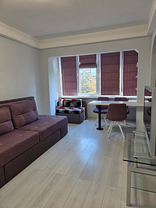 Оренда Квартира 1-кімнатна, 2/9 поверх на Васильківська, 8 Киев - изображение 1