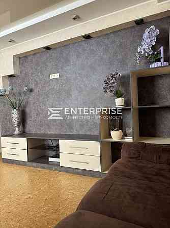 Продаж Квартира 2-кімнатна, 22/25 поверх на вул. вул.Макаренка Київ