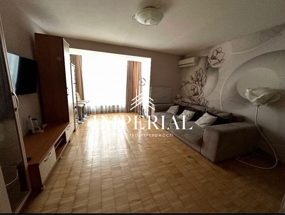 Продаж 1к Квартира 46.6 кв.м Ялтинська вул. Київ - фото 1