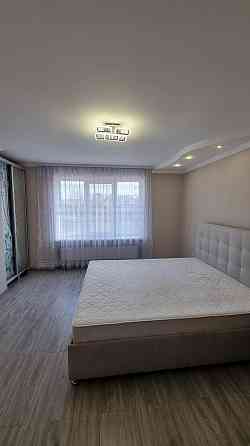 Оренда Квартира 2-кімнатна, 6/9 поверх на Коновальця вул., 130 Івано-Франківськ