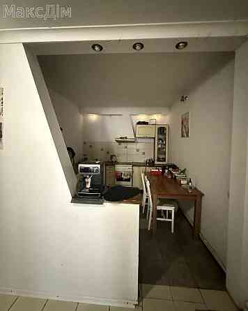 Продаж Квартира 3-кімнатна, 4/5 поверх на вул. Об'їзна Тернопіль