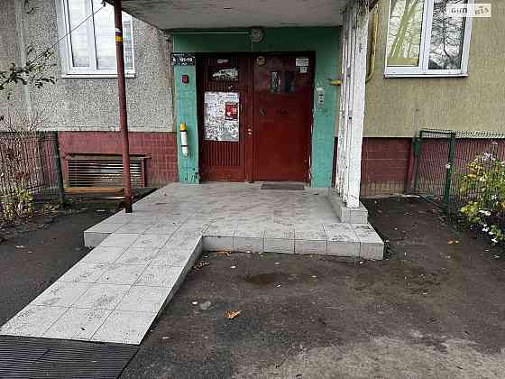 Продаж Квартира 3-кімнатна, 1/5 поверх L'viv