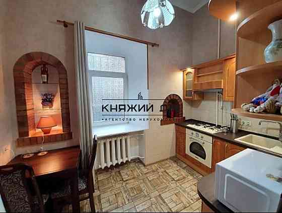 Оренда Квартира 2-кімнатна, 2/5 поверх на Костельная ул. Kiev