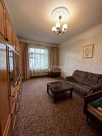 Продаж Квартира 2-кімнатна, 5/8 поверх на вул. Павлівський майдан Kharkiv