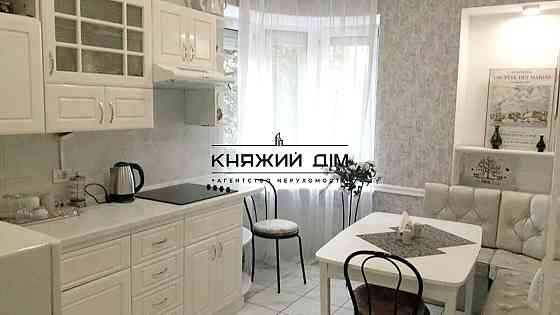 Оренда Квартира 2-кімнатна, 2/5 поверх на Институтская ул. Kiev