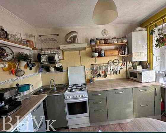 Продаж Квартира 4-кімнатна, 4/4 поверх на вул. Бельведерська Ивано-Франковск