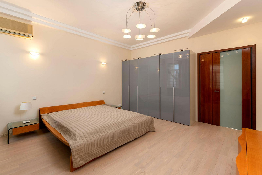 Продаж Квартира 5-кімнатна, 4/4 поверх на Малоподвальная вул., д. 12/10 Киев - изображение 7