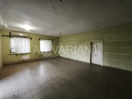 Здається Магазин / салон / торгова точка площа 35 кв.м Великі Лази Вознесенська 2В Великі Лази