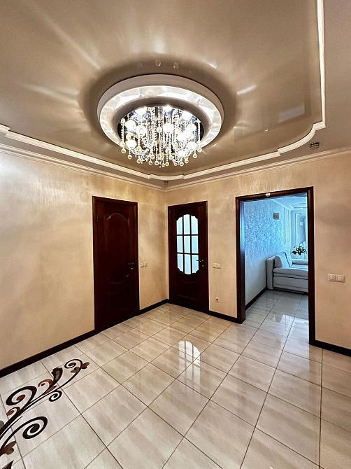 Продаж Квартира 3-кімнатна, 15/20 поверх на Лаврухина Николая вул., д. 8 Kiev - photo 8