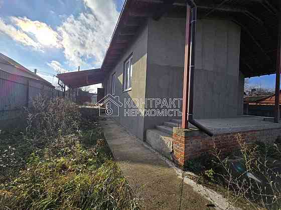 Продаж Будинок 6-кімнатний на вул. Істомінська Харьков