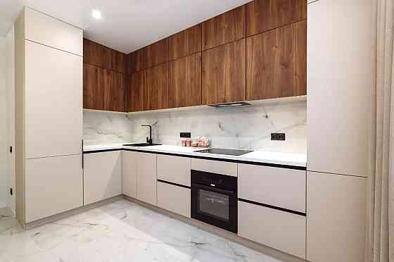 Продаж Квартира 2-кімнатна на ул. Жемчужная, 9 Лиманка