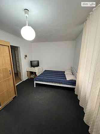 Оренда Квартира 1-кімнатна на Паркова-Сирецька, 3 Киев