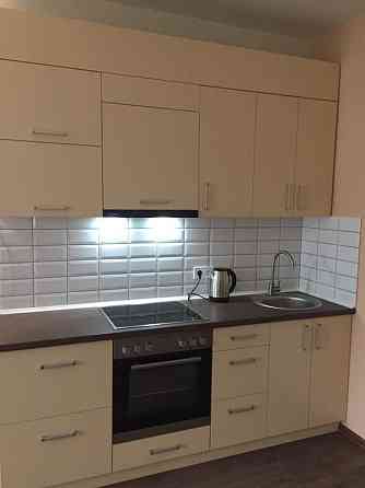 Оренда Квартира 1-кімнатна, 4/5 поверх на Колоса Сергея ул. (Соломенский) (Ленина), 3 Киев