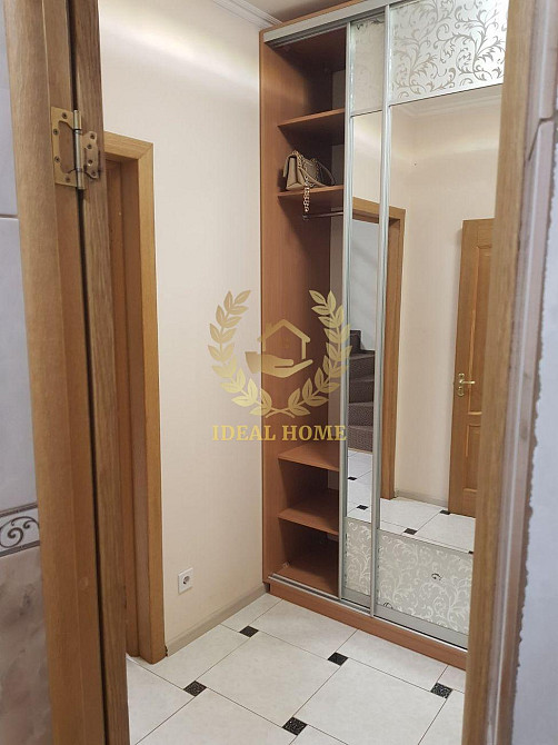 Продаж Будинок 4-кімнатний  - фото 4