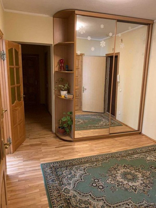 Оренда Квартира 2-кімнатна, 1/14 поверх на Мишуги Александра ул., 1 Київ - фото 3