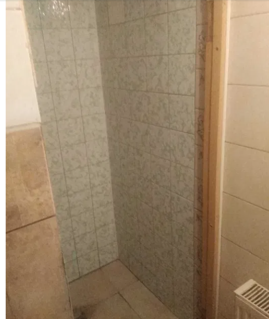 Продам квартиру двух комнатною квартиру  на Молдаванке улица  Болгарская угол Мясоедовской Одеса - фото 1